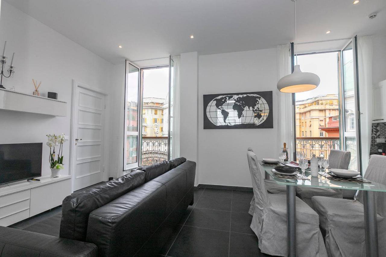 Real Italian Estate - Luxury Black&White Генуа Екстериор снимка